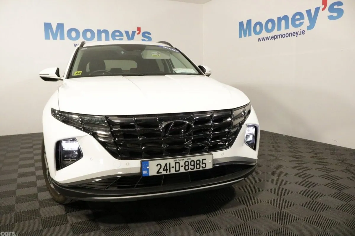 Hyundai Tucson SUV, Petrol Hybrid, 2024, White