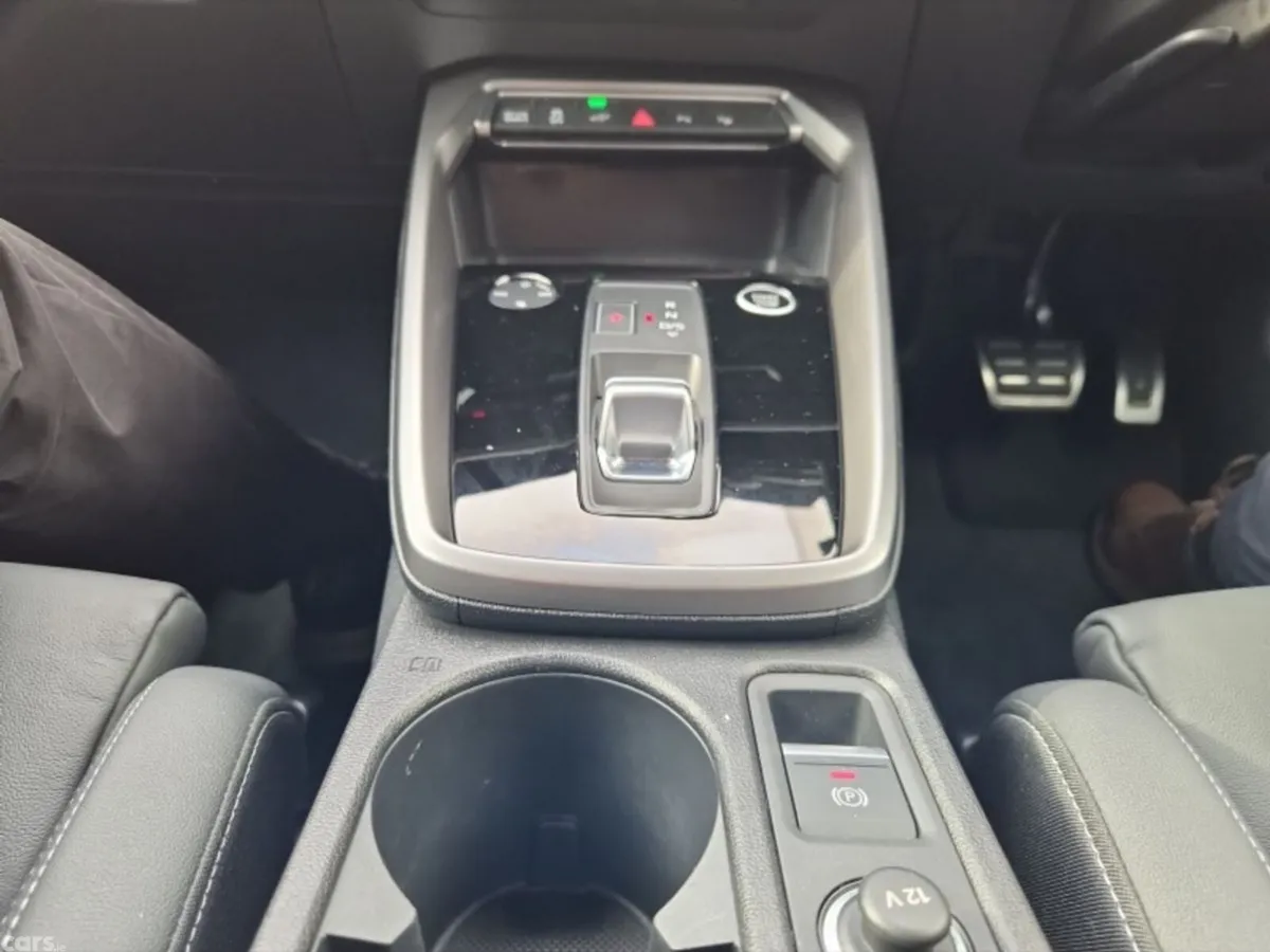 Audi A3 Hatchback, Petrol Plug-in Hybrid, 2023, White