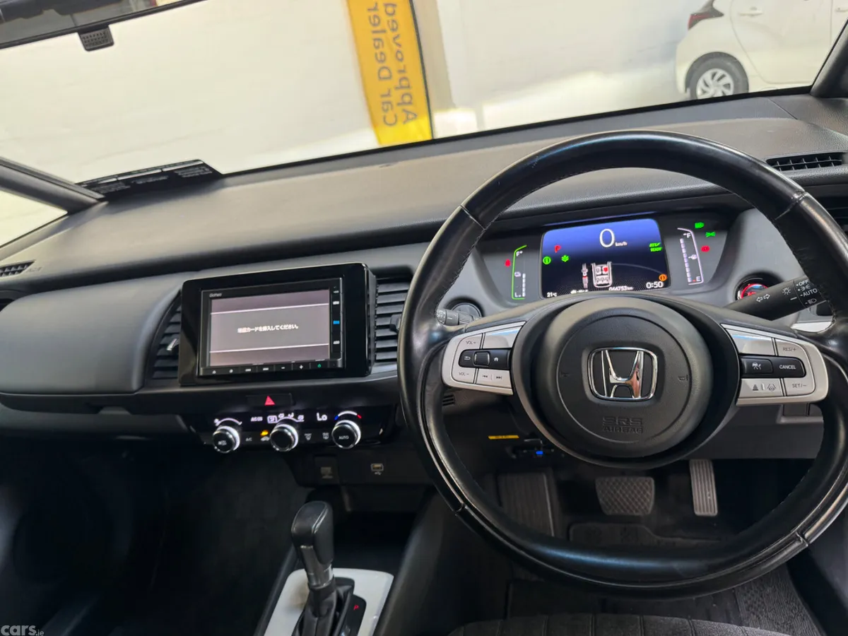 Honda Fit Hatchback, Petrol Hybrid, 2020, Grey
