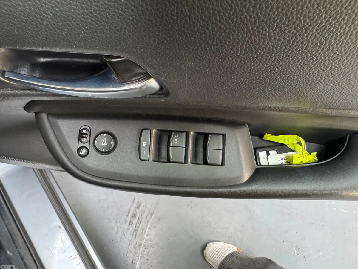 Honda Fit Hatchback, Petrol Hybrid, 2020, Grey