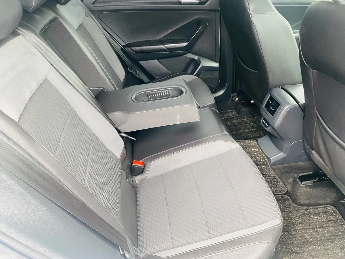 Volkswagen T-Roc SUV, Diesel, 2021, White