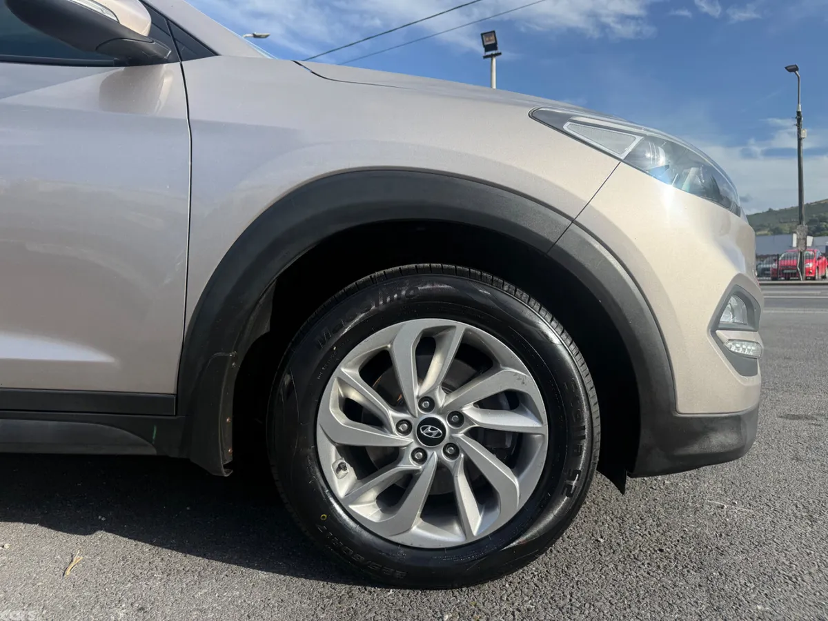 Hyundai Tucson SUV, Diesel, 2016, White