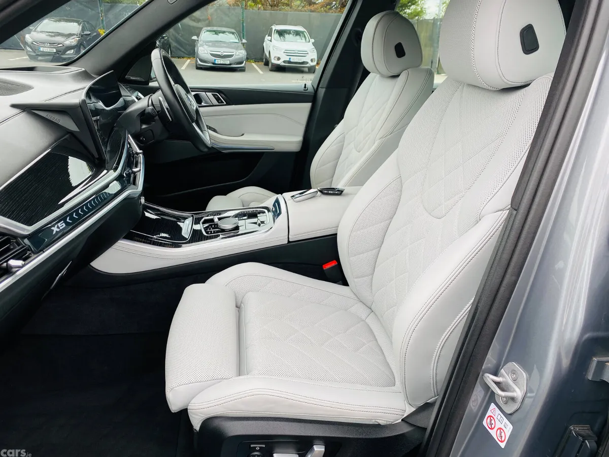 BMW X5 SUV, Petrol Plug-in Hybrid, 2025, Grey