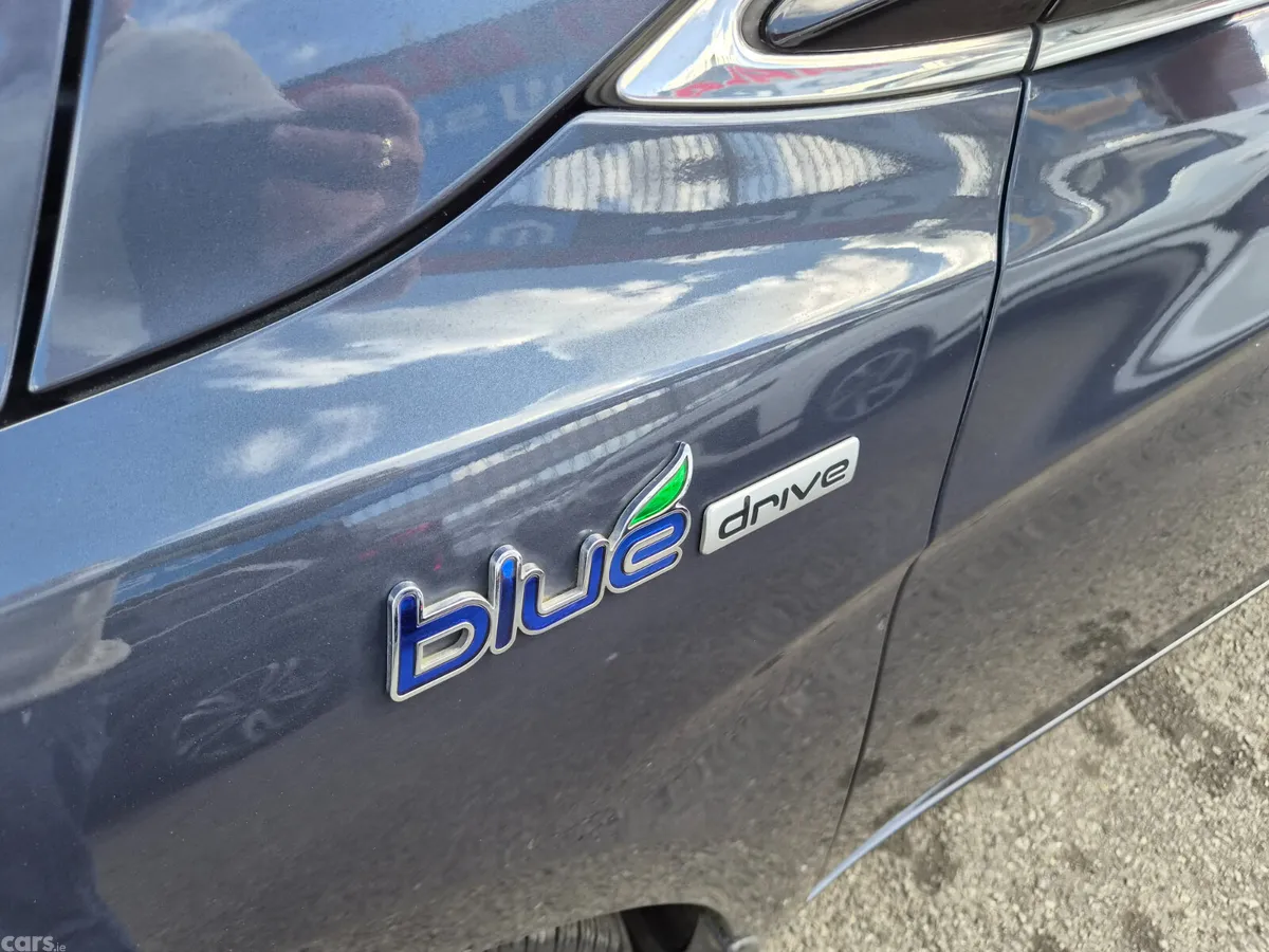 Hyundai i40 Saloon, Diesel, 2014, Blue