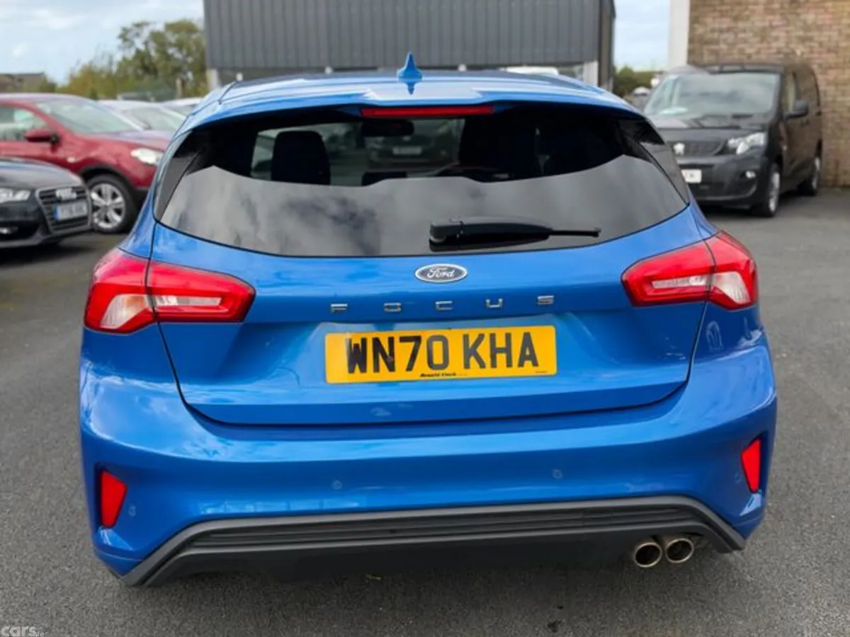 Ford Focus Hatchback, Diesel, 2020, Blue