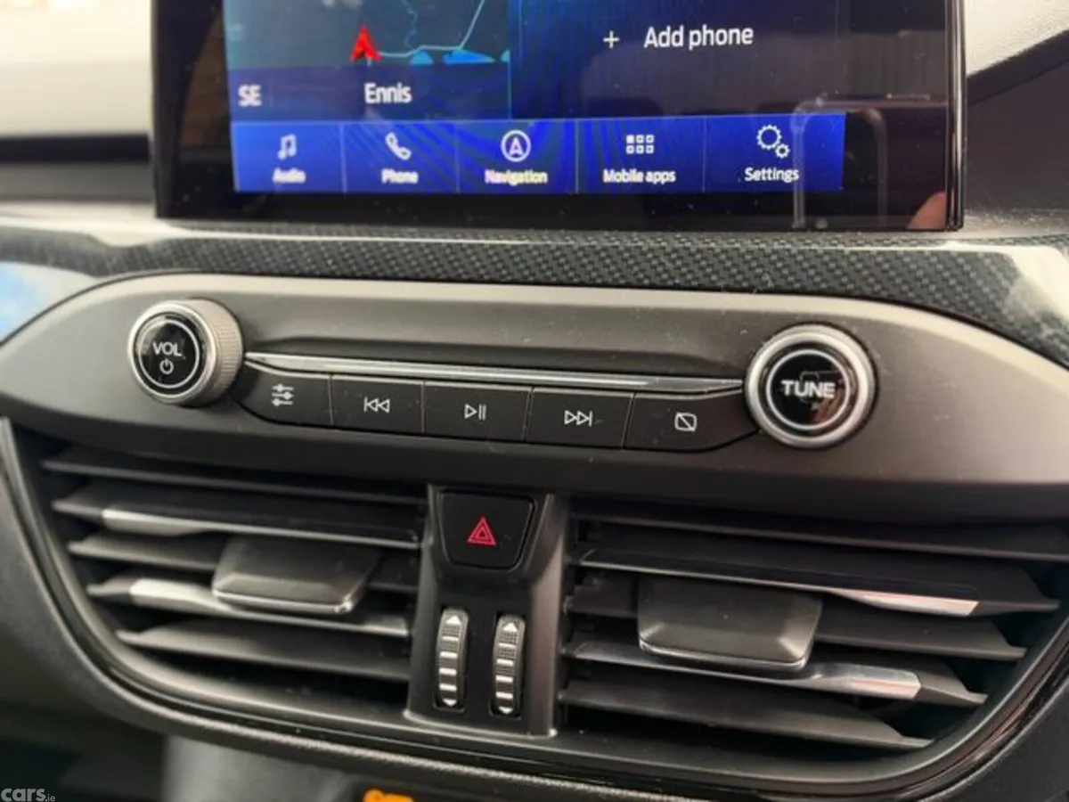 Ford Focus Hatchback, Diesel, 2020, Blue
