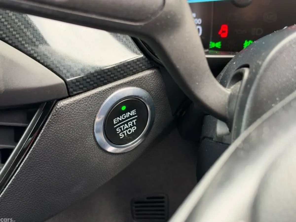 Ford Focus Hatchback, Diesel, 2020, Blue