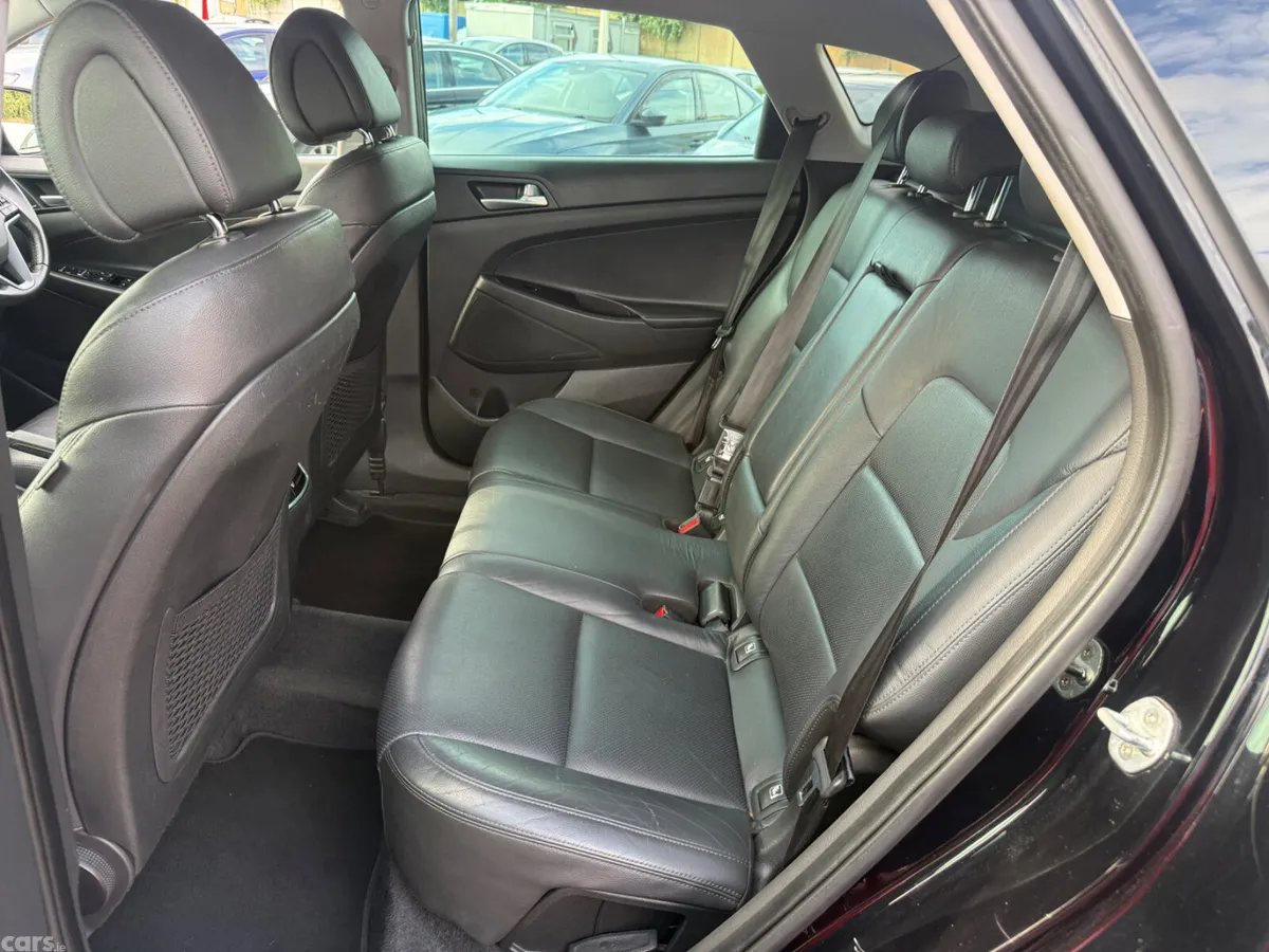 Hyundai Tucson SUV, Diesel, 2016, Black