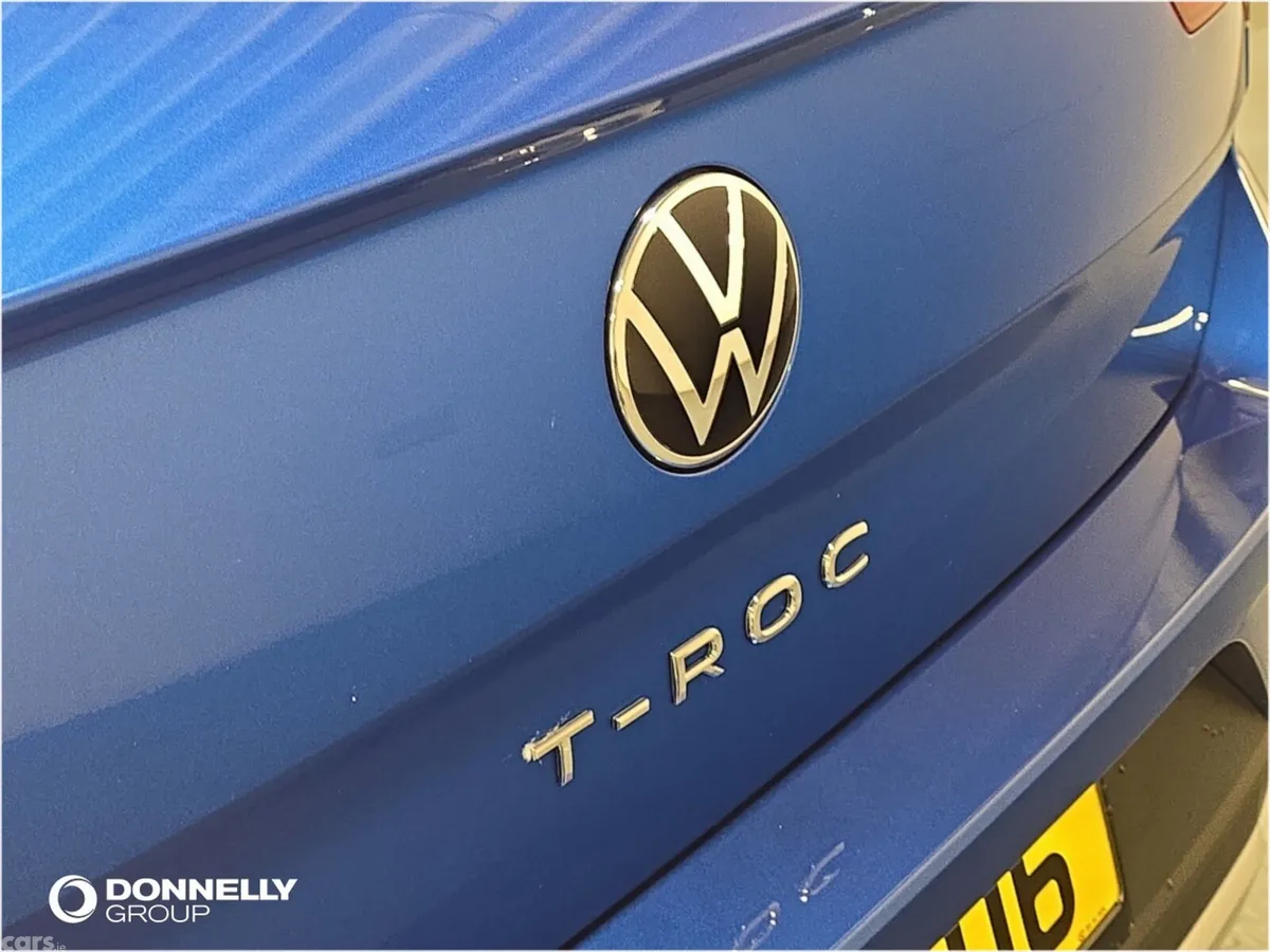Volkswagen T-Roc Hatchback, Petrol, 2026, Blue