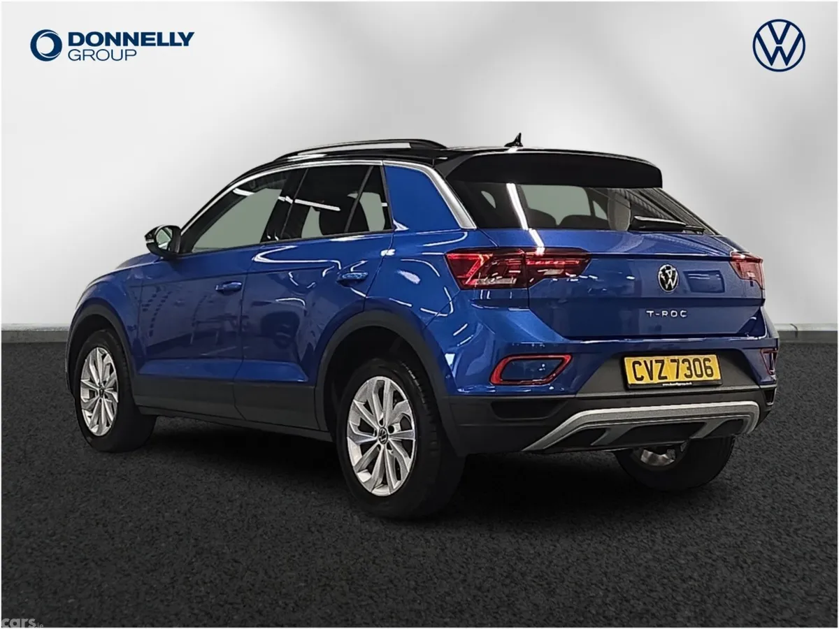 Volkswagen T-Roc Hatchback, Petrol, 2026, Blue