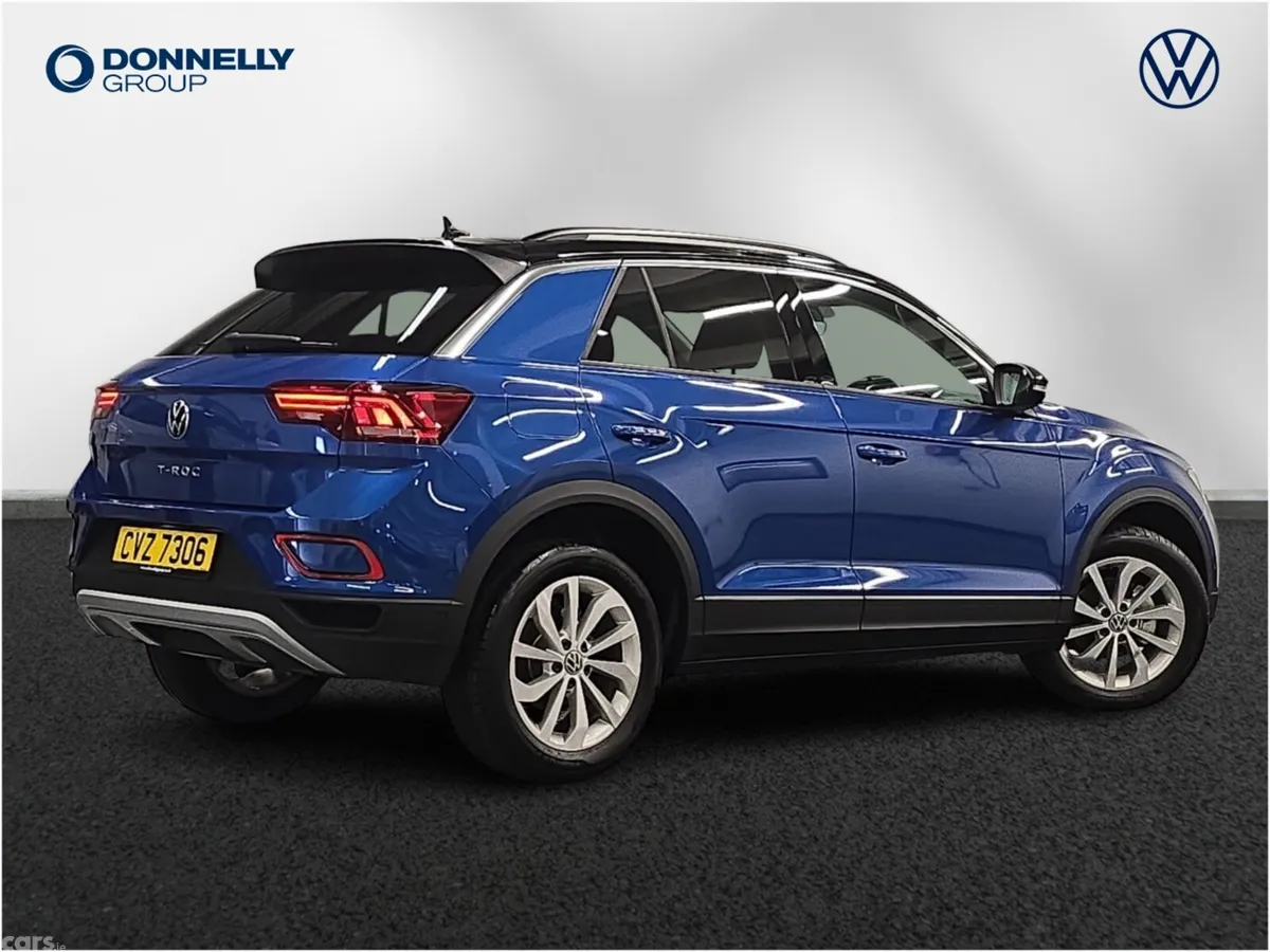 Volkswagen T-Roc Hatchback, Petrol, 2026, Blue