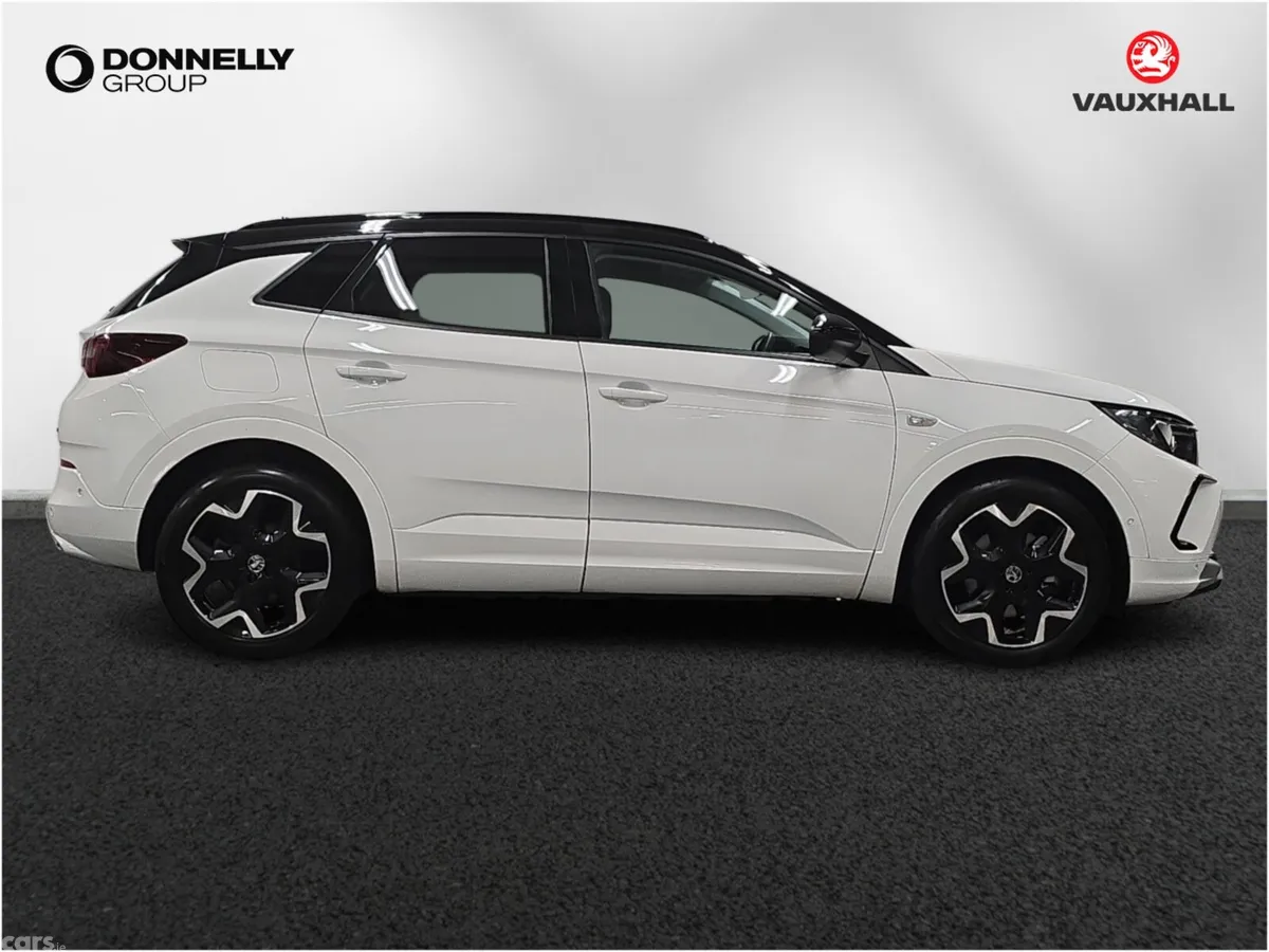 Vauxhall Grandland Hatchback, Petrol Hybrid, 2024, White