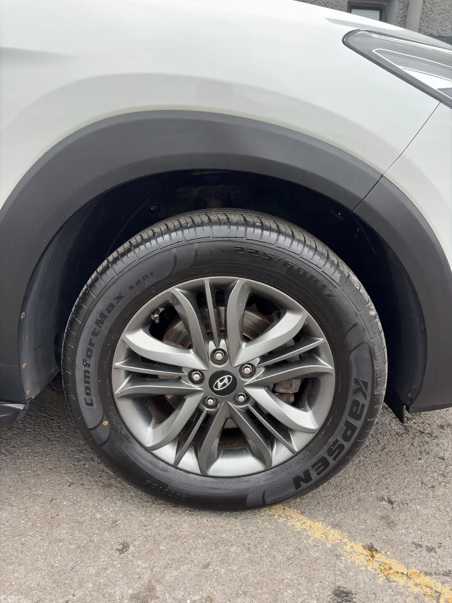 Hyundai Tucson SUV, Diesel, 2019, White