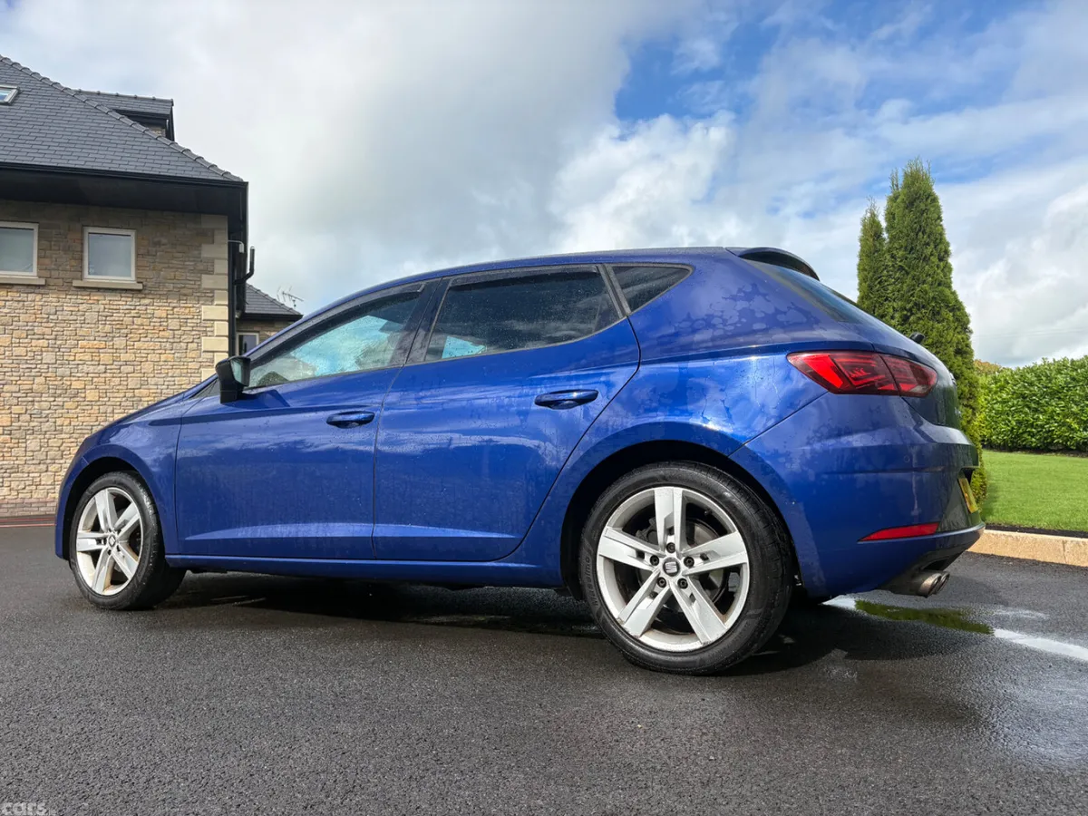 SEAT Leon Hatchback, Diesel, 2017, Blue