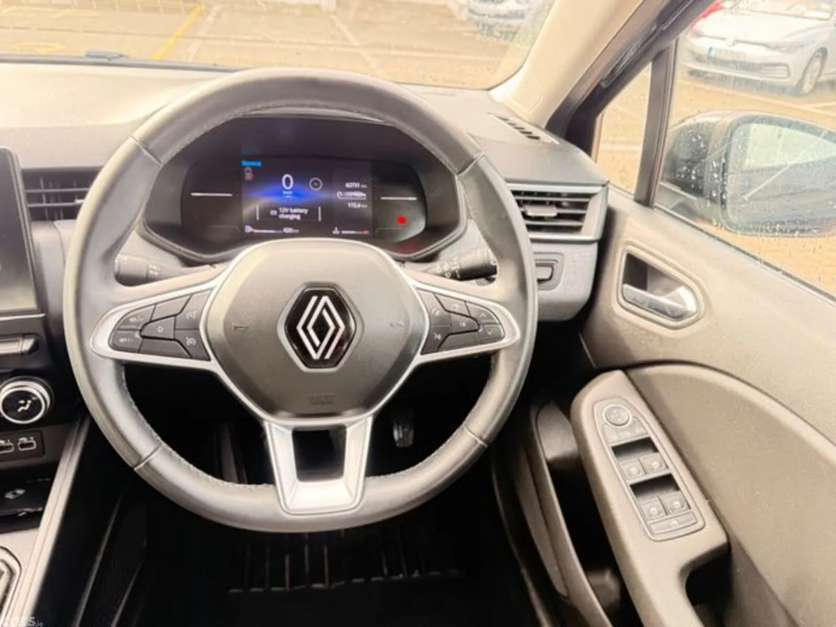 Renault Clio Hatchback, Petrol, 2024, Black