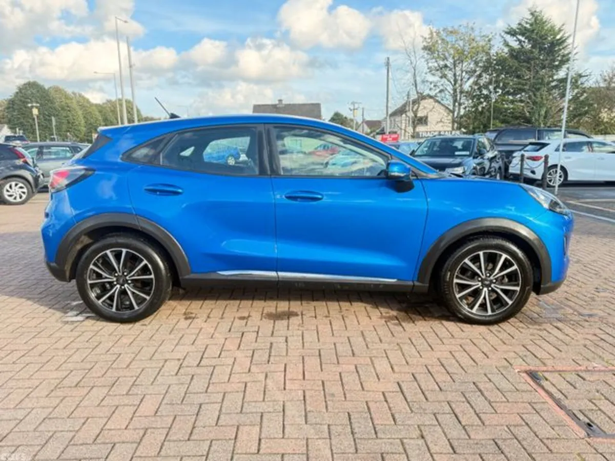 Ford Puma MPV, Petrol Hybrid, 2023, Blue