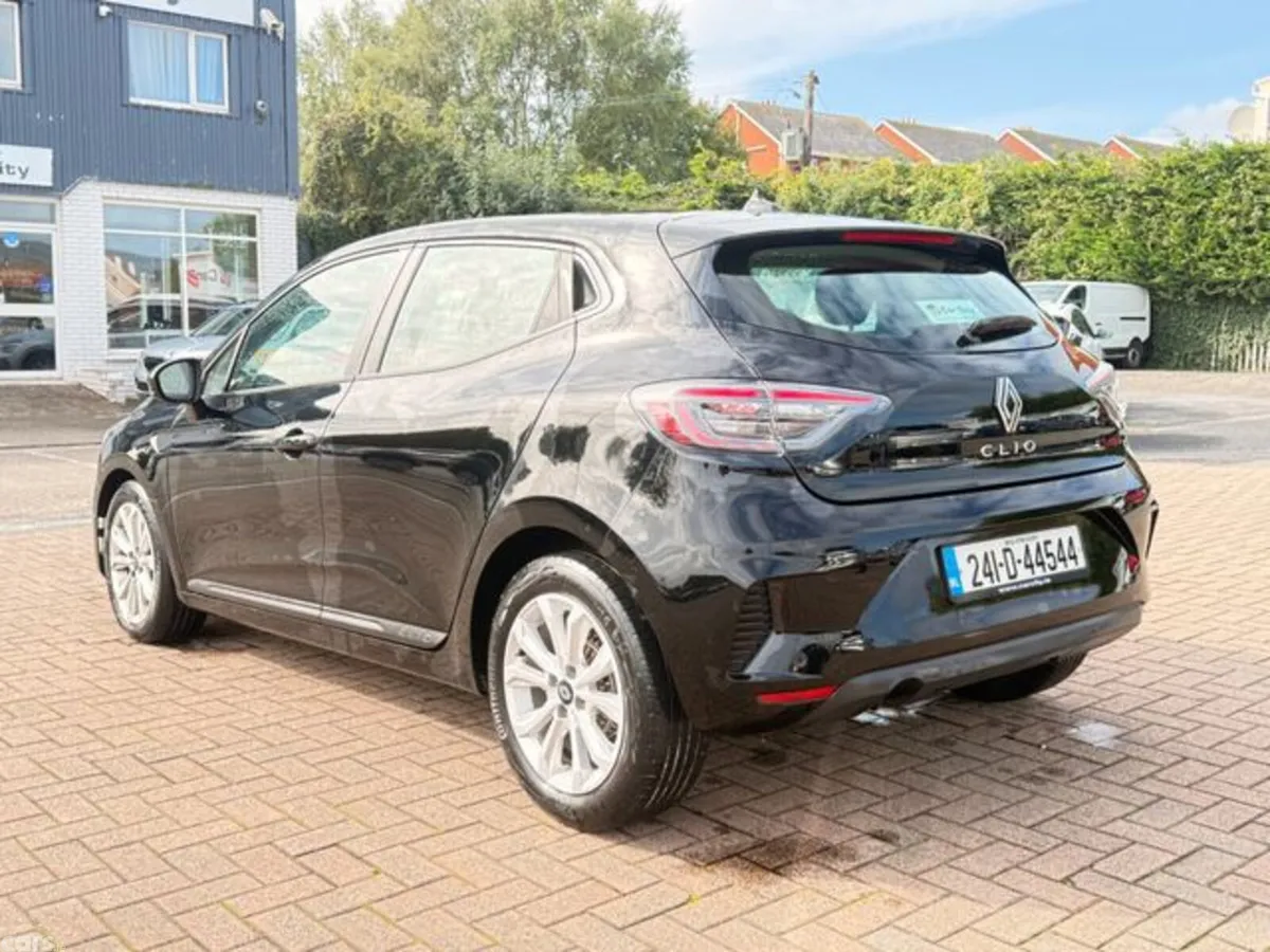 Renault Clio Hatchback, Petrol, 2024, Black