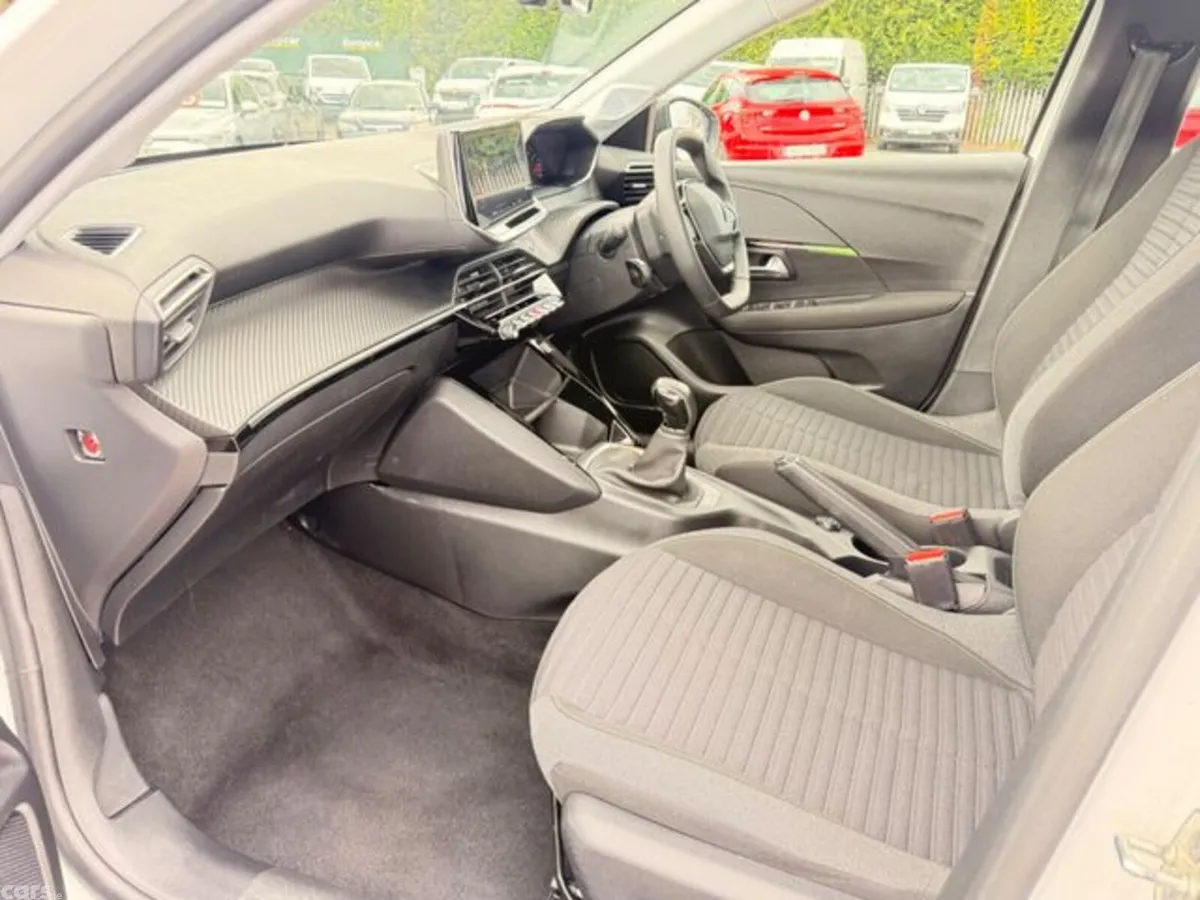 Peugeot 208 Hatchback, Petrol, 2024, White