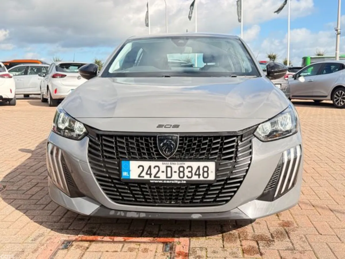 Peugeot 208 Hatchback, Petrol, 2024, Grey