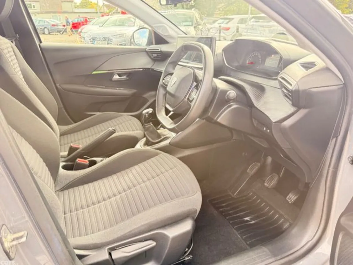 Peugeot 208 Hatchback, Petrol, 2024, Grey