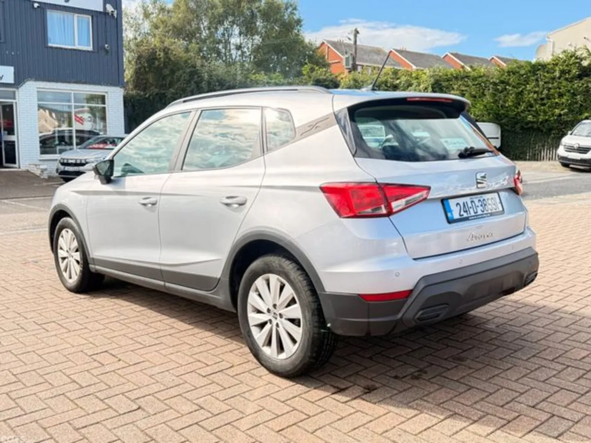 SEAT Arona Hatchback, Petrol, 2024, Grey