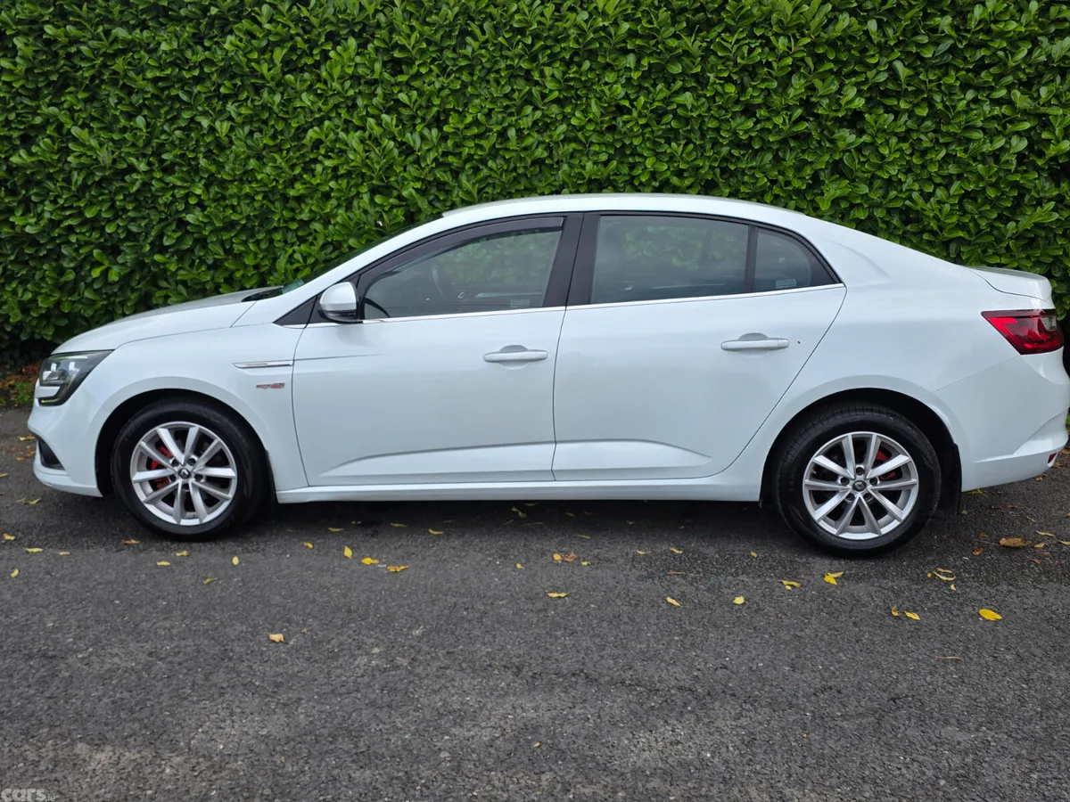 Renault Megane Saloon, Diesel, 2018, White