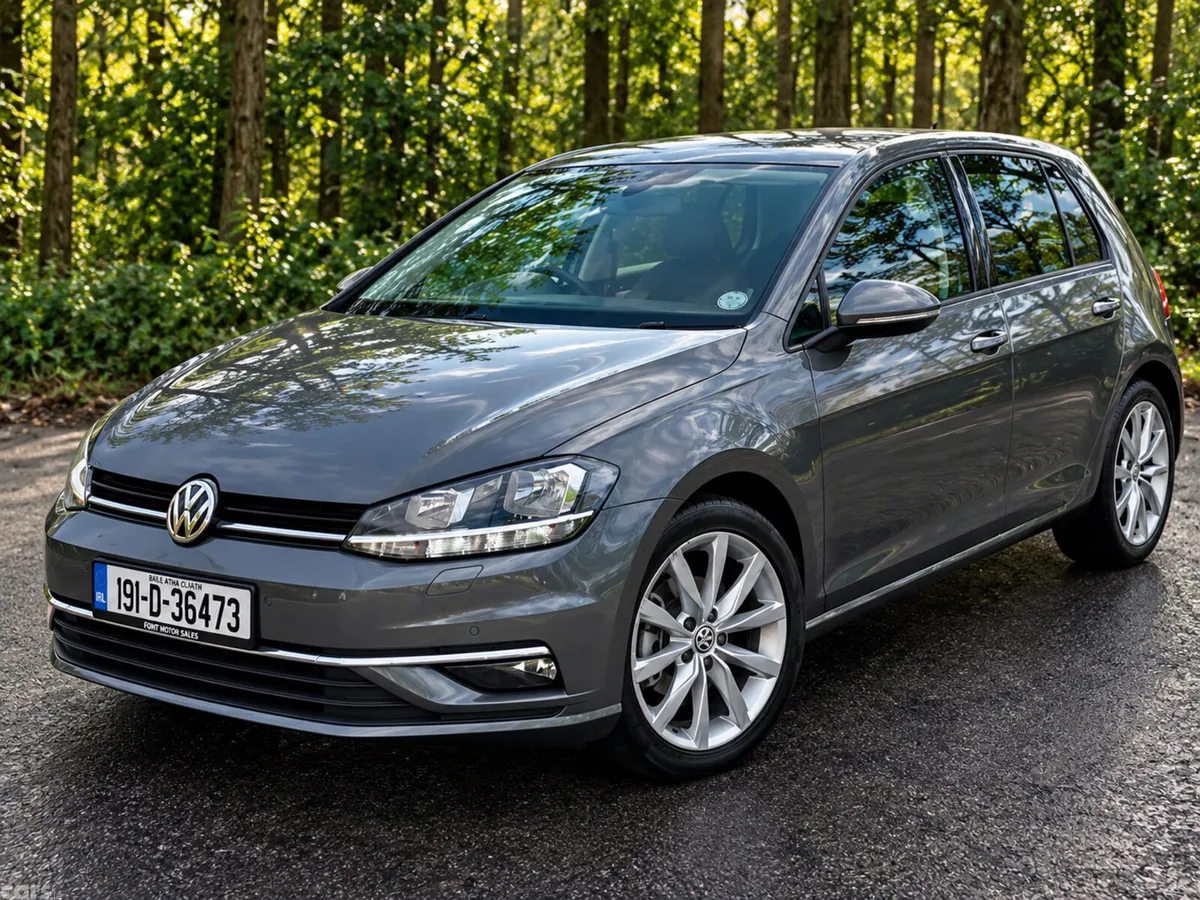 Volkswagen Golf Estate, Petrol, 2019, Grey