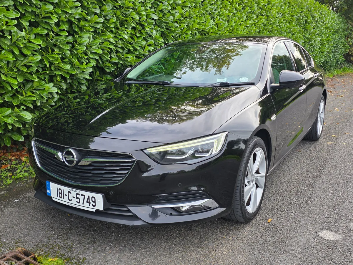 Opel Insignia Hatchback, Diesel, 2018, Black