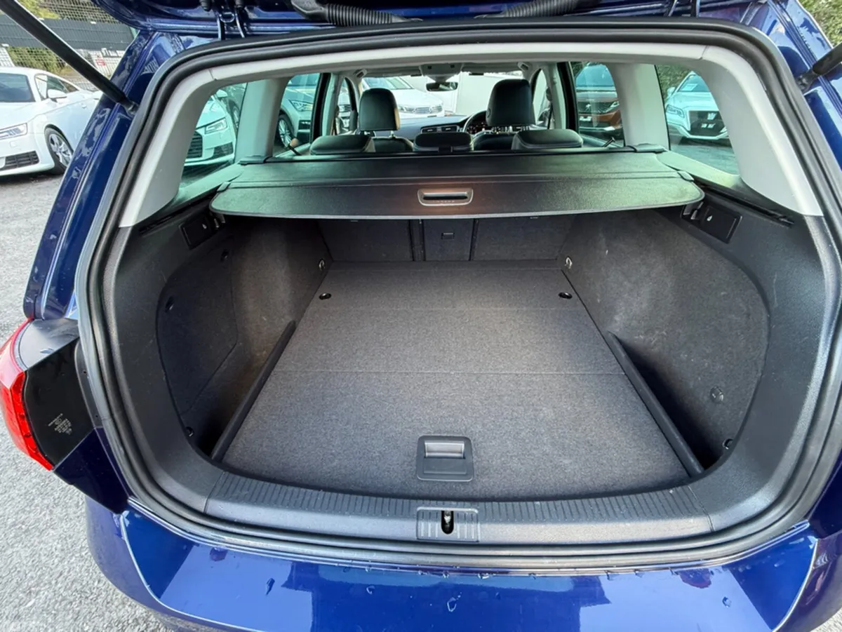 Volkswagen Golf Estate, Diesel, 2019, Blue