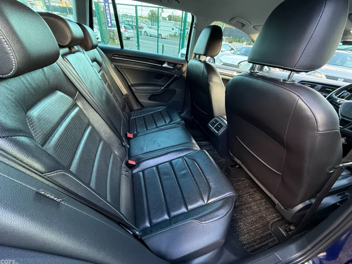 Volkswagen Golf Estate, Diesel, 2019, Blue