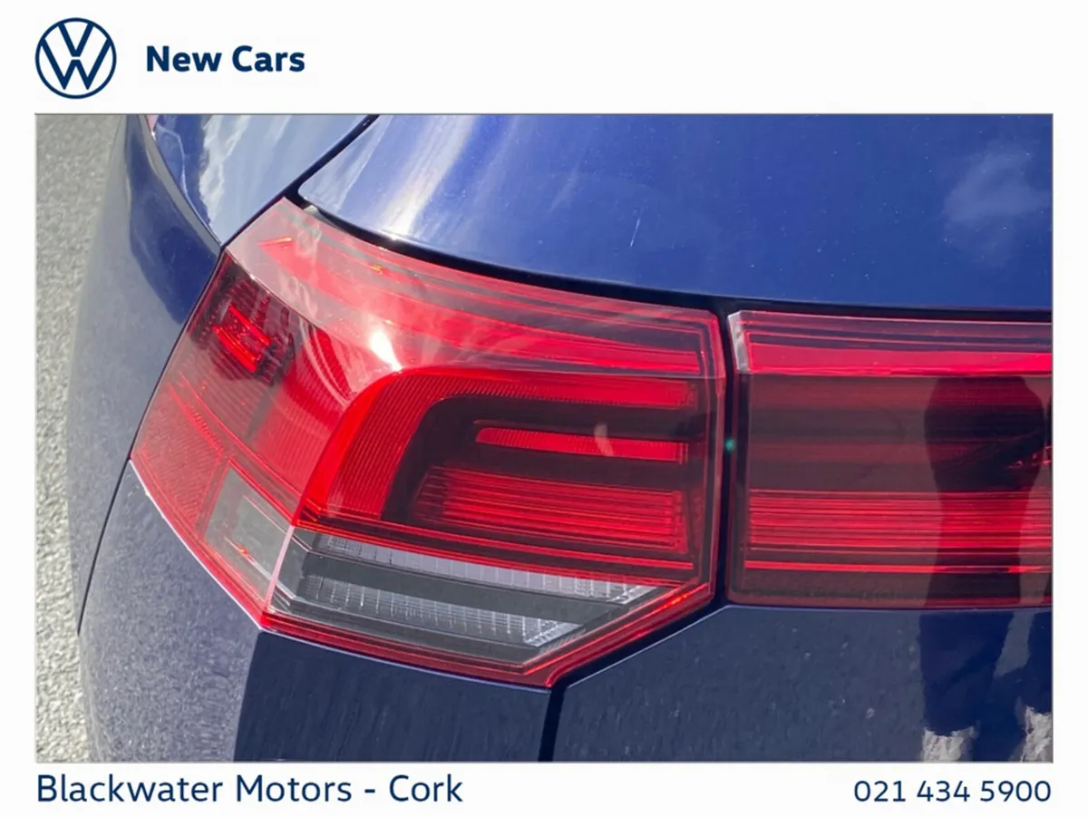 Volkswagen Golf Estate, Petrol, 2023, Blue