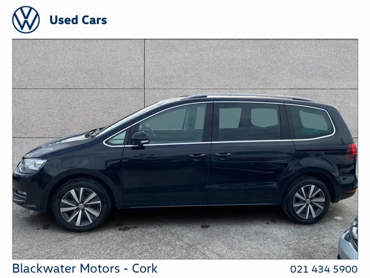 Volkswagen Sharan MPV, Diesel, 2022, Black