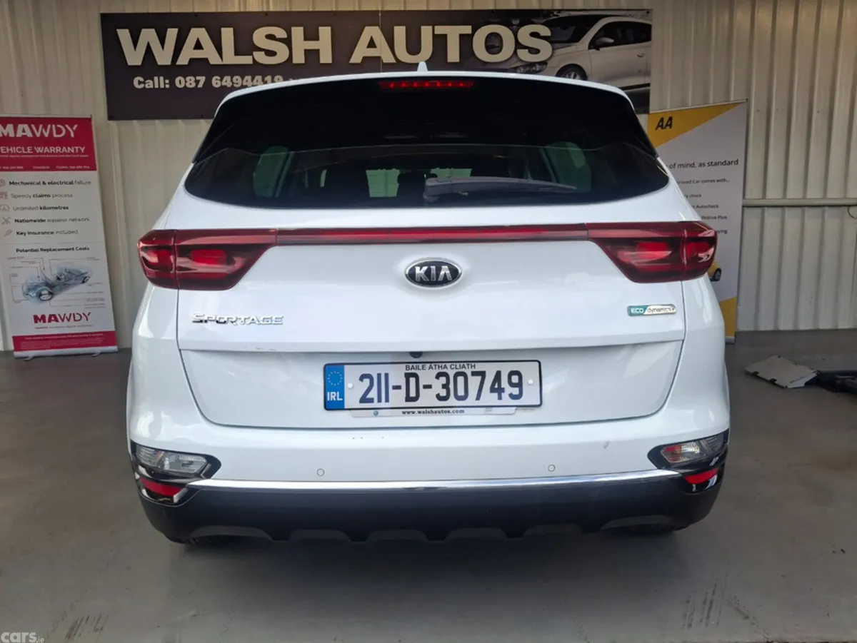 Kia Sportage MPV, Diesel Hybrid, 2021, White
