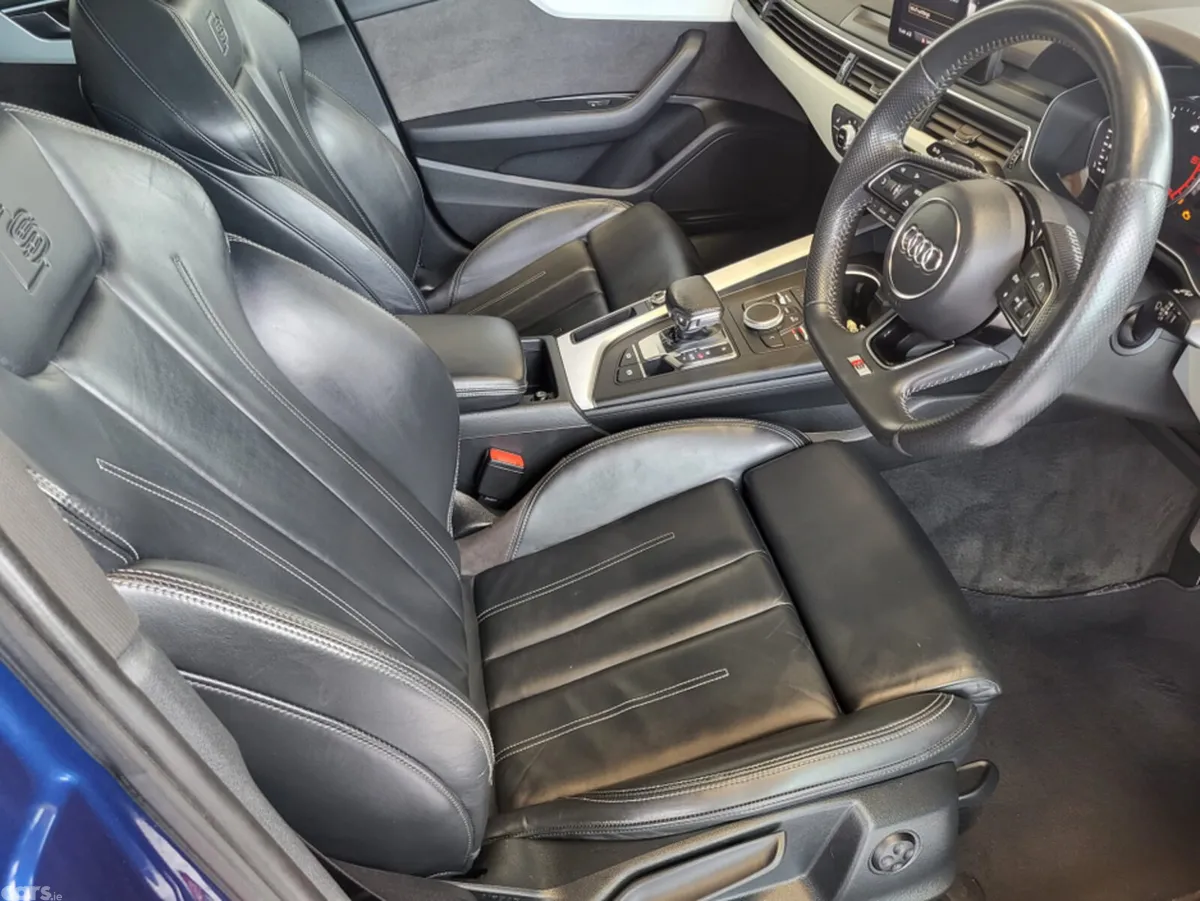 Audi A4 Saloon, Diesel, 2018, Blue
