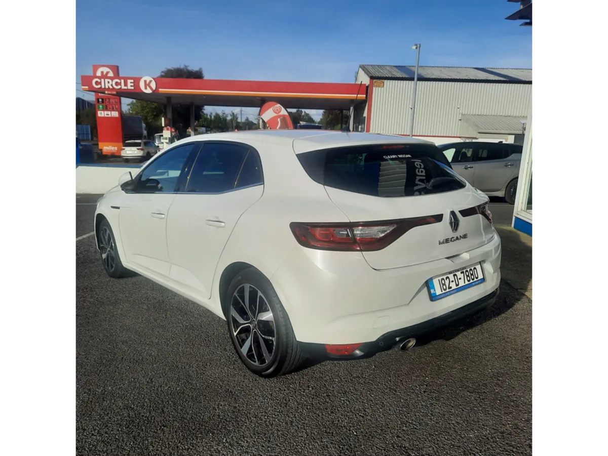 Renault Megane Hatchback, Diesel, 2018, White