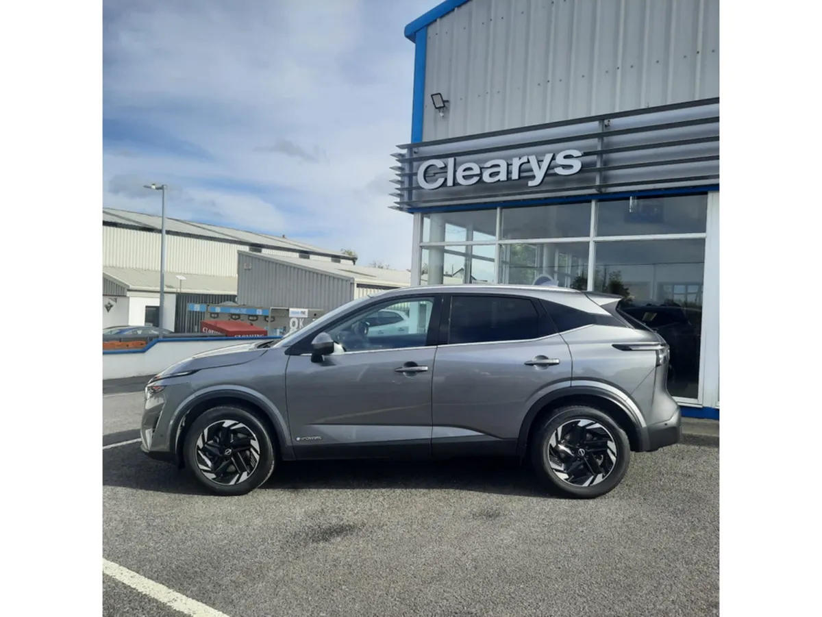 Nissan Qashqai MPV, Petrol Hybrid, 2026, Grey
