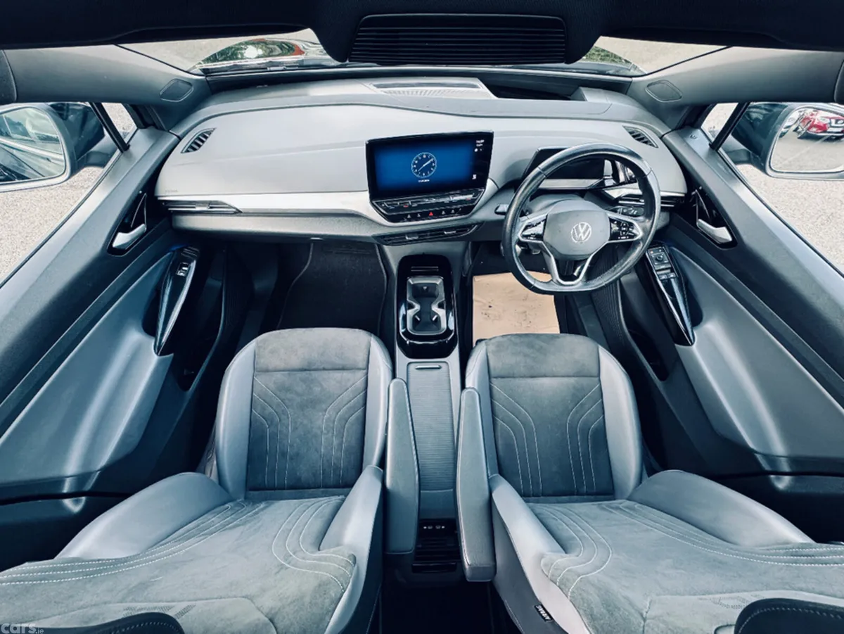 Volkswagen ID.5 Estate, Electric, 2022, Black