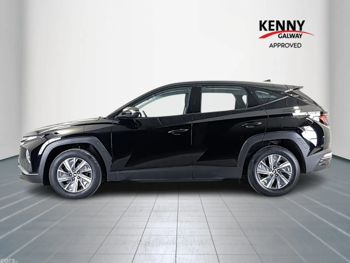 Hyundai Tucson MPV, Diesel, 2022, Black
