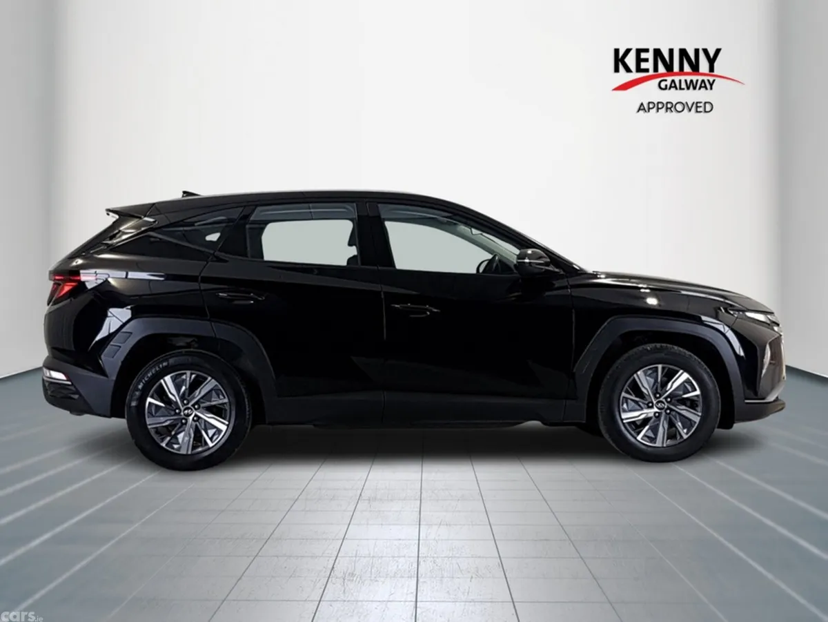 Hyundai Tucson MPV, Diesel, 2022, Black