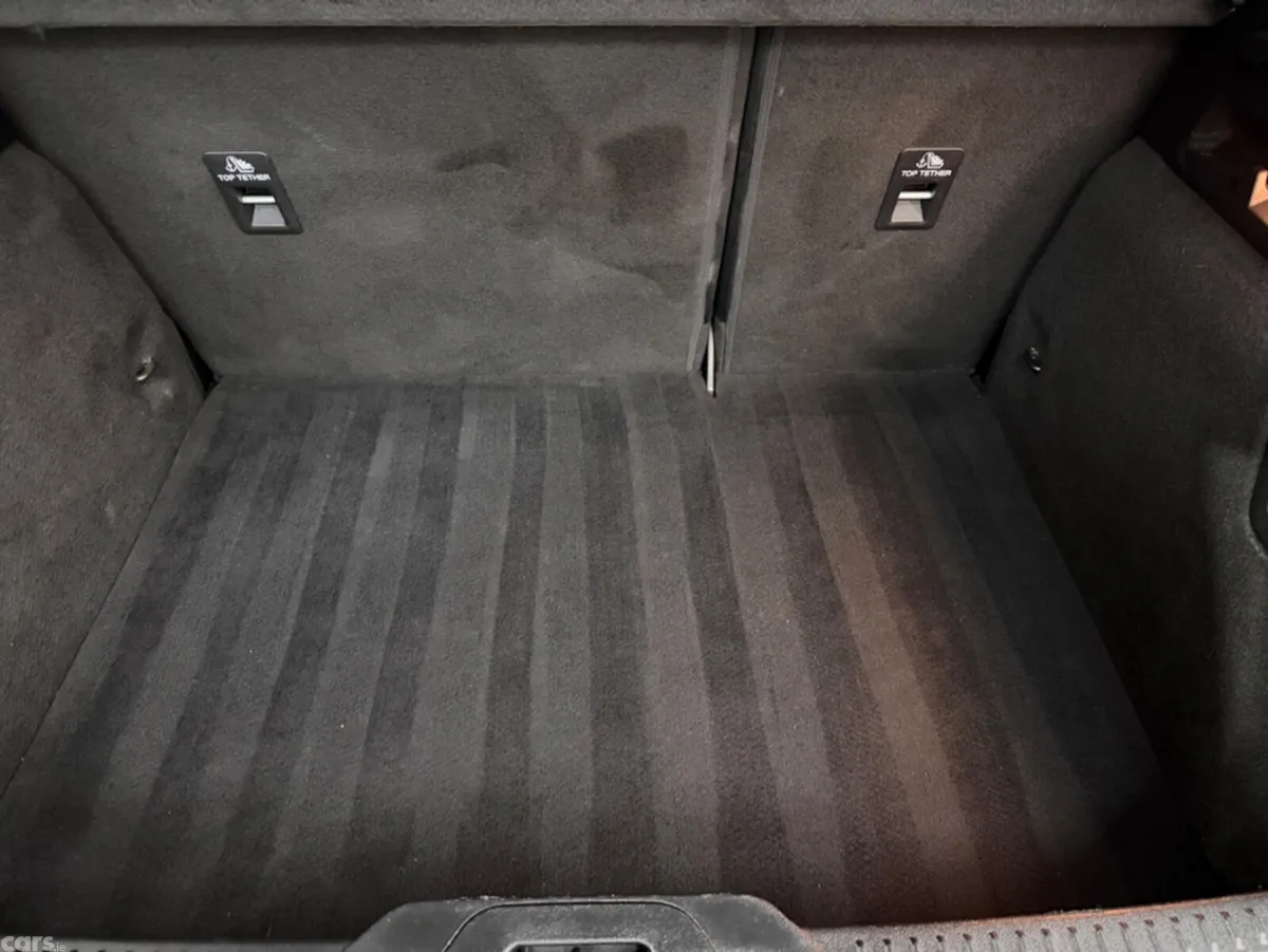 Ford Focus Hatchback, Petrol, 2021, Grey