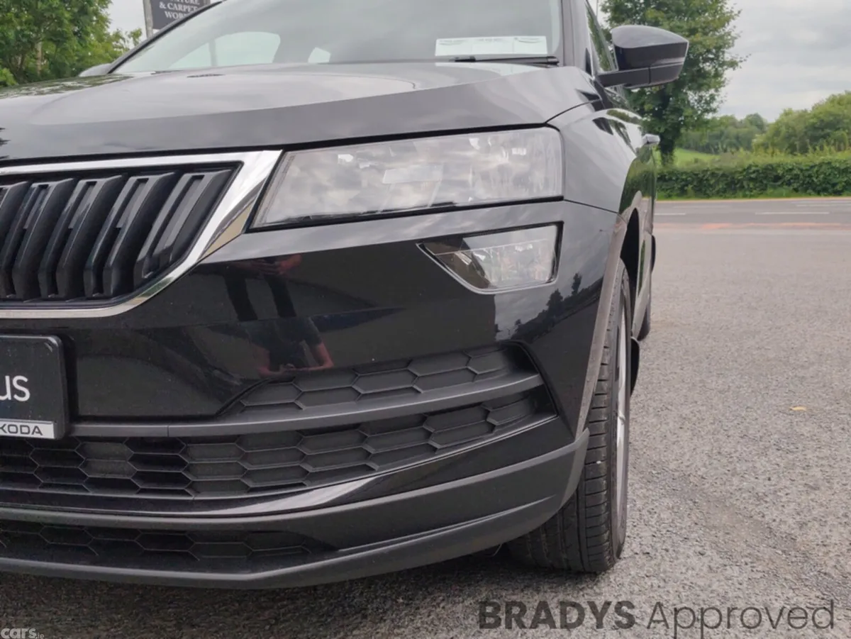 Skoda Karoq SUV, Petrol, 2022, Black