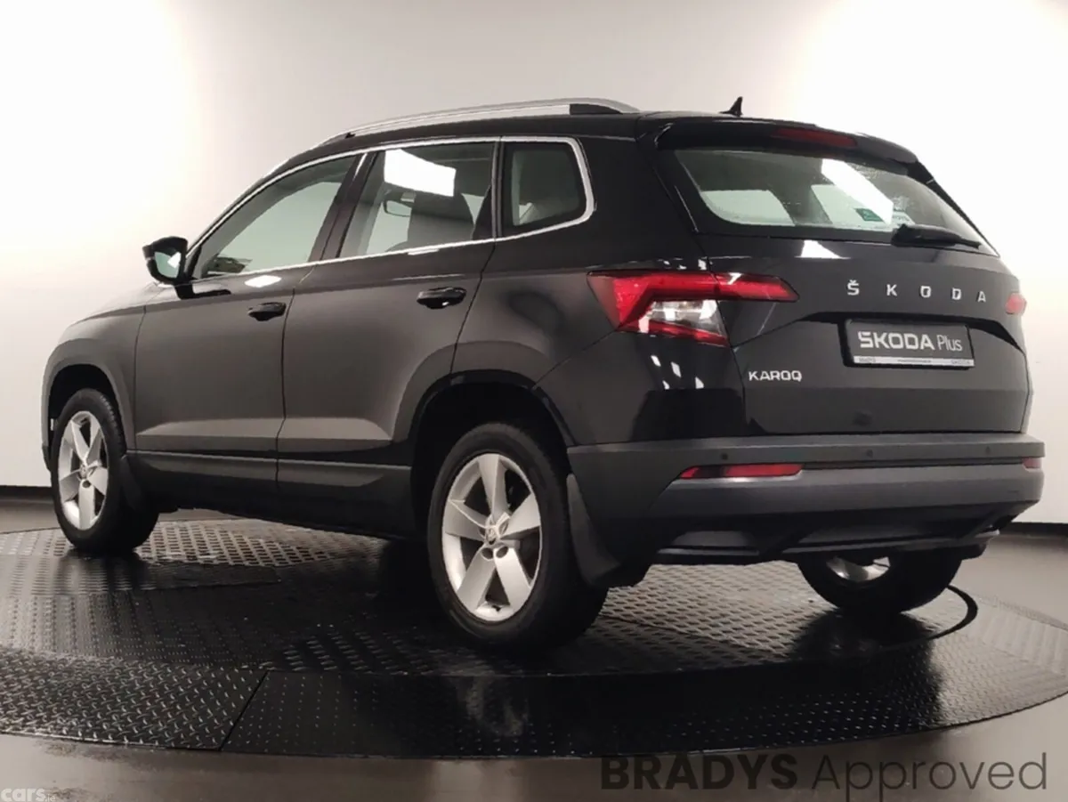 Skoda Karoq SUV, Petrol, 2022, Black