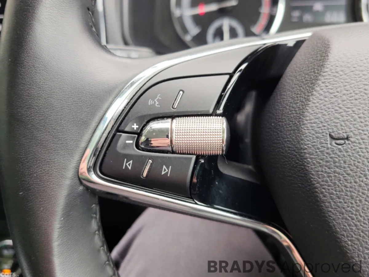 Skoda Karoq SUV, Petrol, 2022, Black
