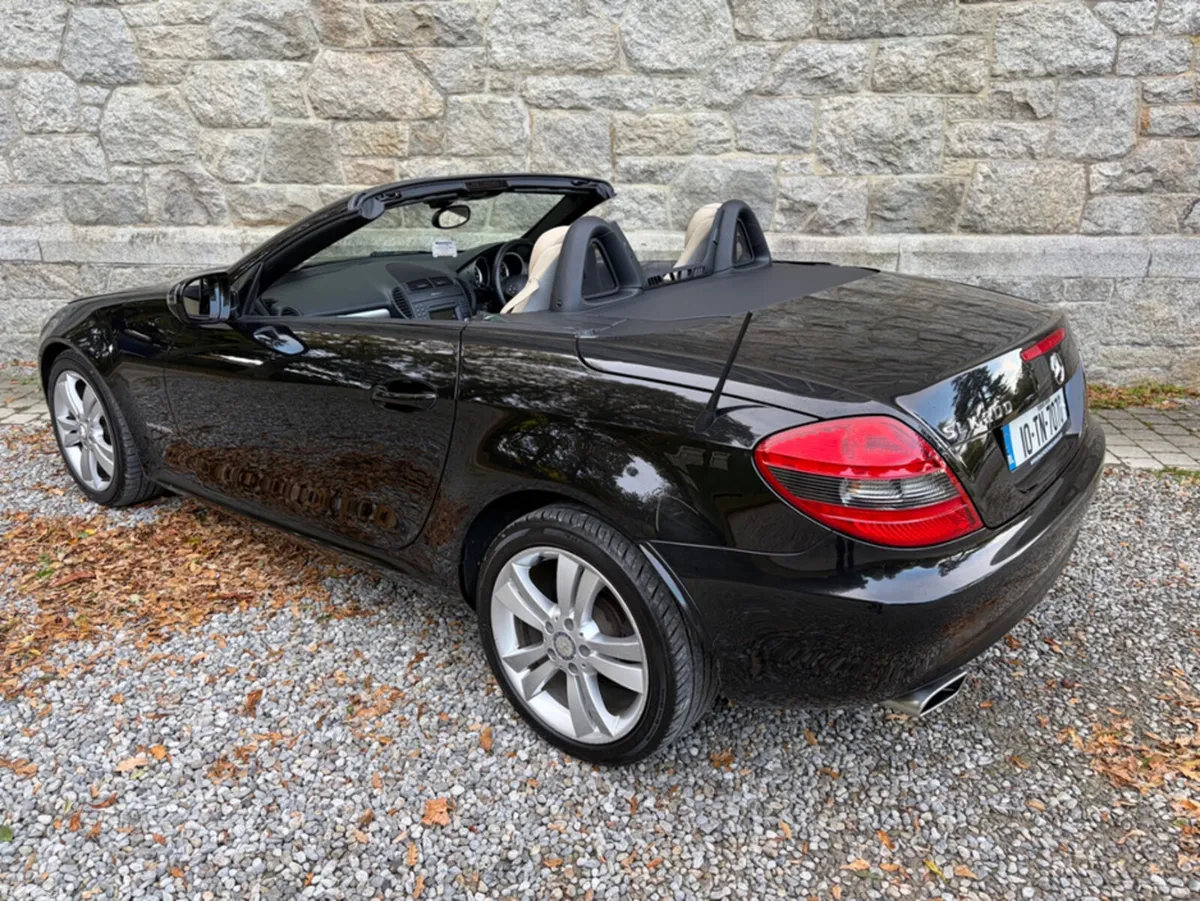 Mercedes-Benz SLK Convertible, Petrol, 2010, Black