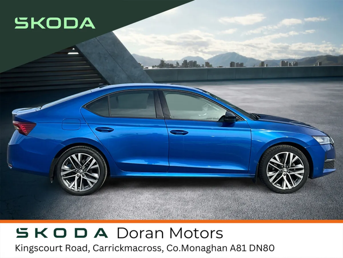 Skoda Octavia Hatchback, Diesel, 2024, Blue