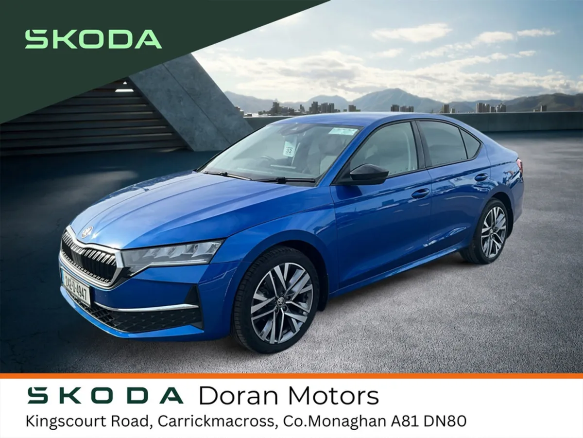 Skoda Octavia Hatchback, Diesel, 2024, Blue