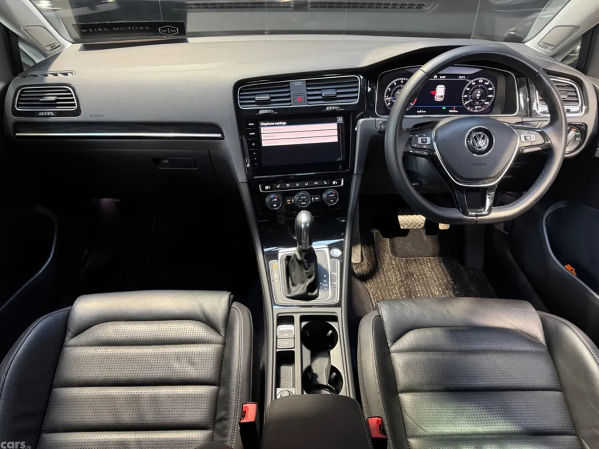 Volkswagen Golf Hatchback, Petrol, 2019, White