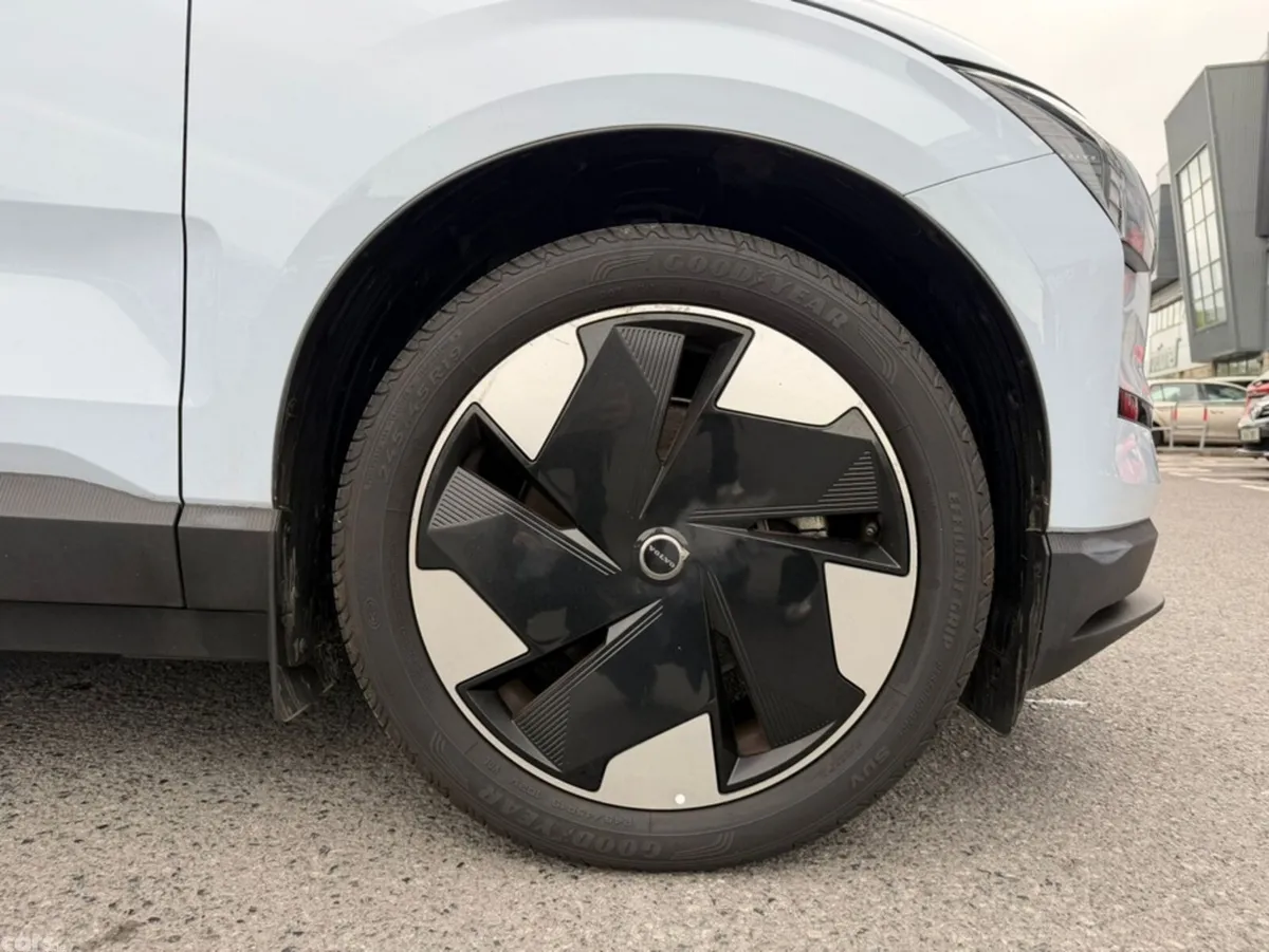 Volvo EX30 SUV, Electric, 2024, Blue