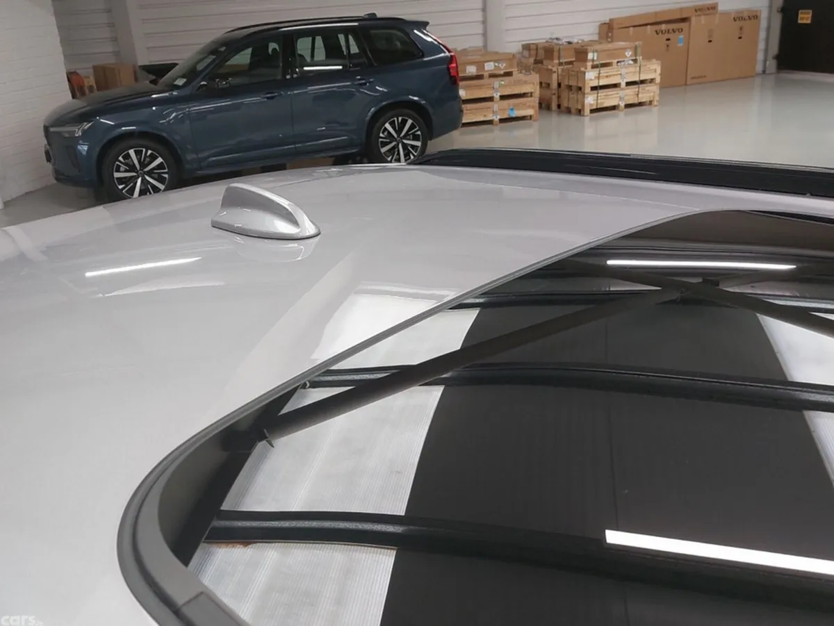 Volvo XC90 MPV, Petrol Plug-in Hybrid, 2026, Silver
