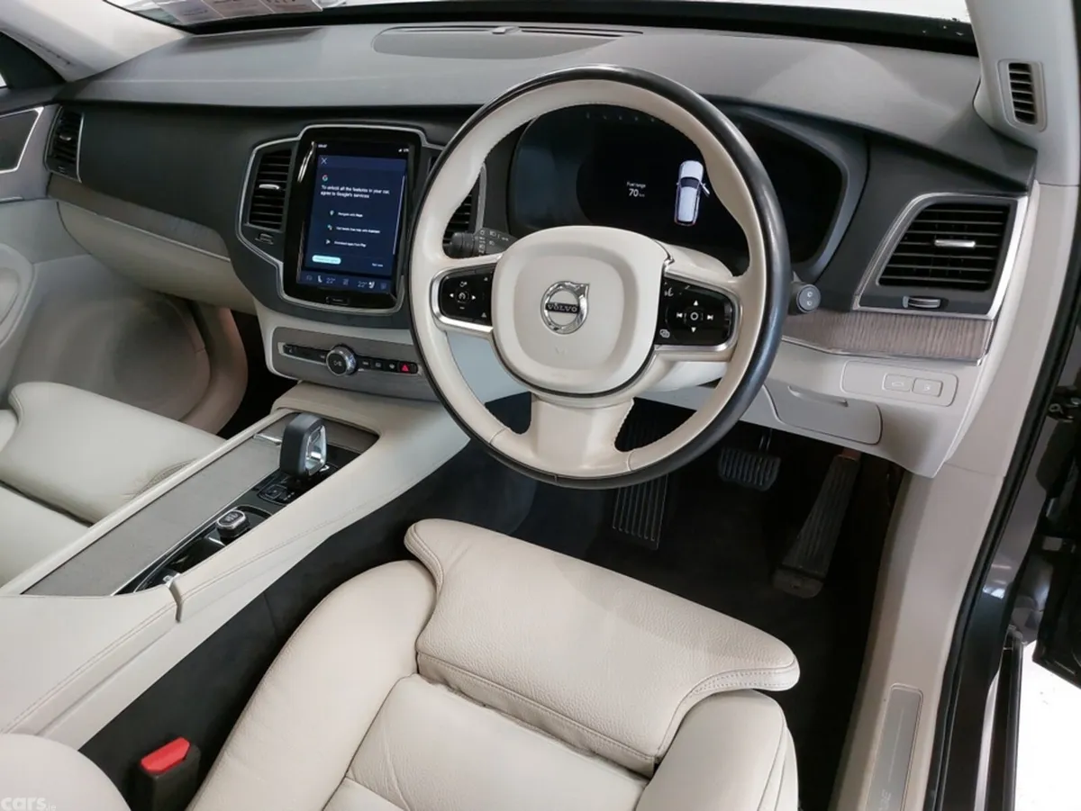 Volvo XC90 SUV, Petrol Plug-in Hybrid, 2023, Grey
